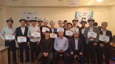 «Умму-Мухаммад»-медресесинин-студенттерине-компьютердик-окуу-курсун-аяктагандыгы-тууралуу-сертификаттар-тапшырылды