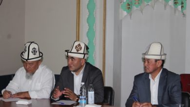 Азирети-Муфтий-Замир-кары-Ракиев-Ош-шаарынын-жалпы-имамдарына-жыйын-өткөрдү
