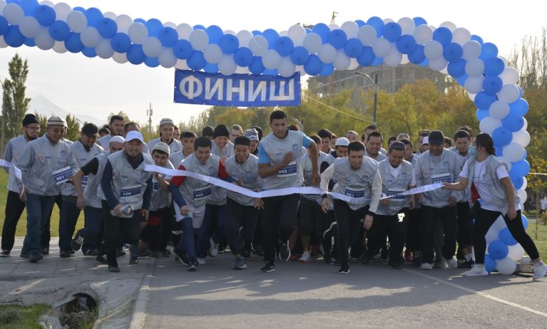 Бишкекте-конфессиялар-аралык-марафон-өтүп,-ага-бардык-диний-уюмдардын-өкүлдөрү-катышты