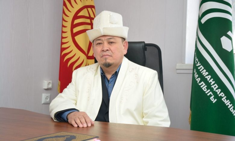Бишкек-шаарынын-мусулмандарынын-казысы-болуп-Шакир-ажы-Маматов-дайындалды
